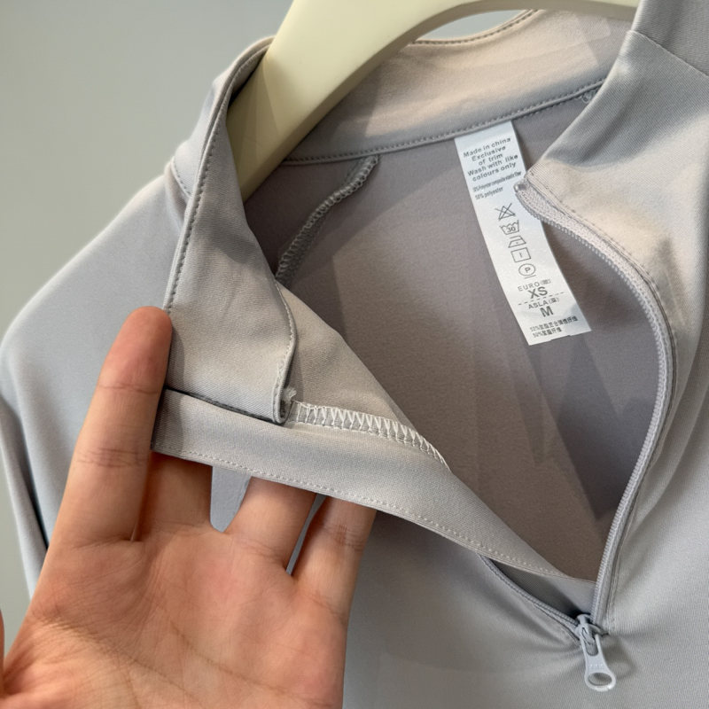 レディース秋用アウトドアハーフジップスタンドカラー長袖Tシャ - Cycling のレビューと価格